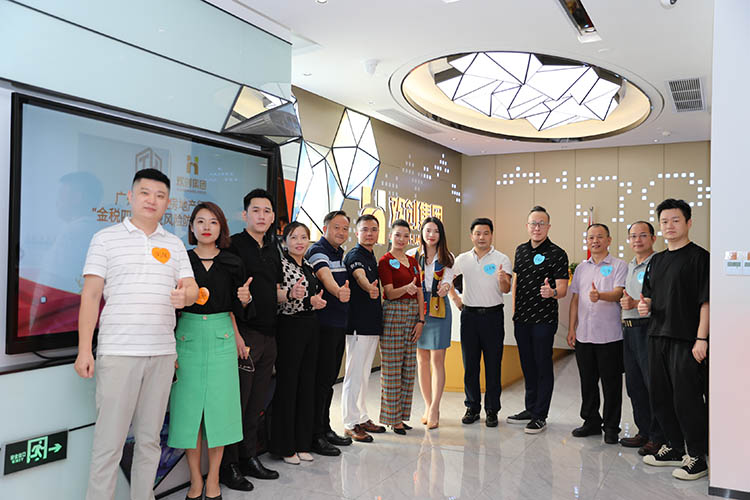 爱游戏(中国)集团